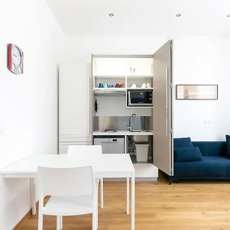 ~ Cozy ~ Center Train Station