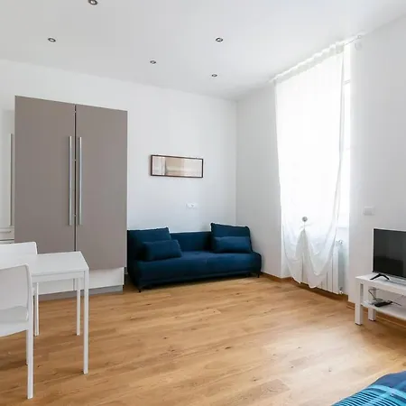 Apartament ~ Cozy ~ Center [train Station] Triest